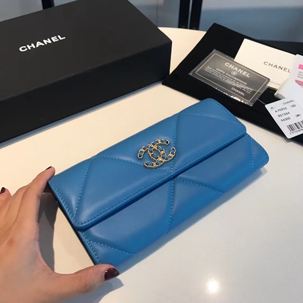 シャネル財布内部構造